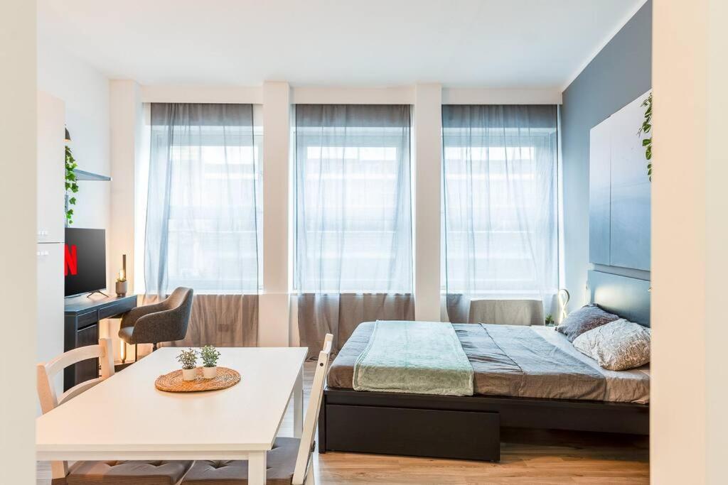 2 Minutes From Central Station-Exclusive Open Space Milán Exterior foto