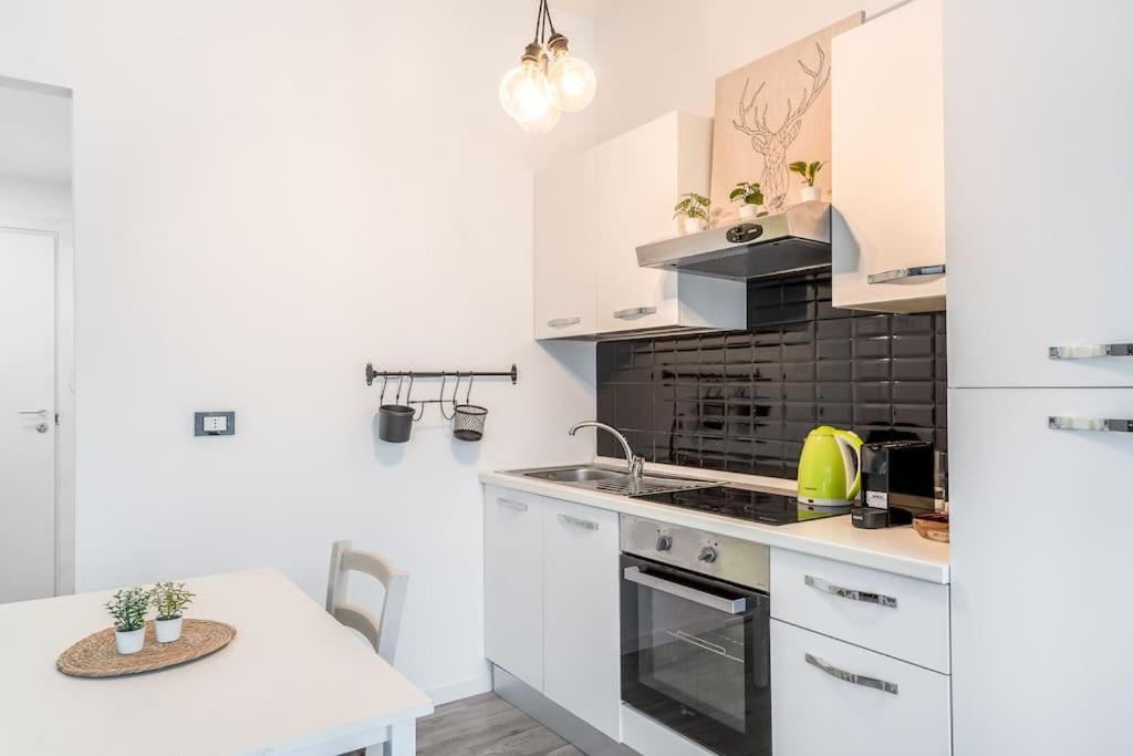 2 Minutes From Central Station-Exclusive Open Space Milán Exterior foto